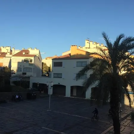 Apartamento Nice Studio On The Edge Of The Port Of Cap D'Agde Agde