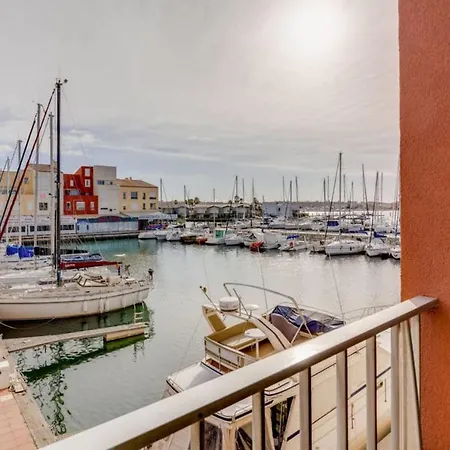 Nice Studio On The Edge Of The Port Of Cap D'Agde Apartamento *